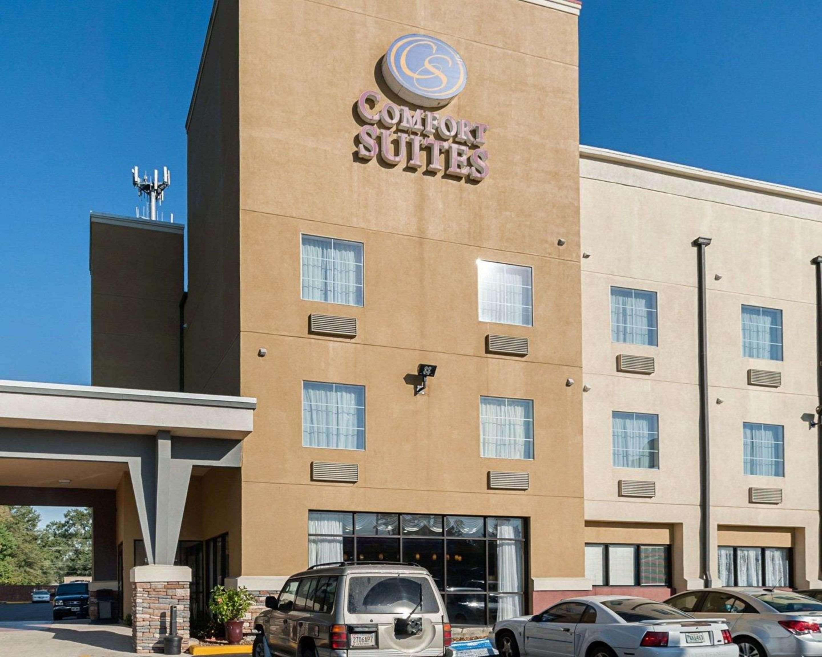 Comfort Suites Lake Charles Exterior photo